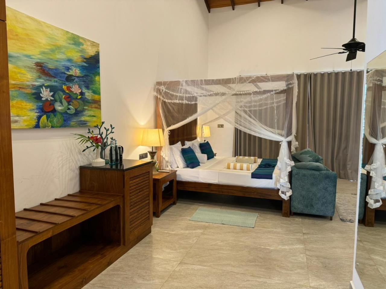 Sea Star Boutique Hotel Hikkaduwa Extérieur photo