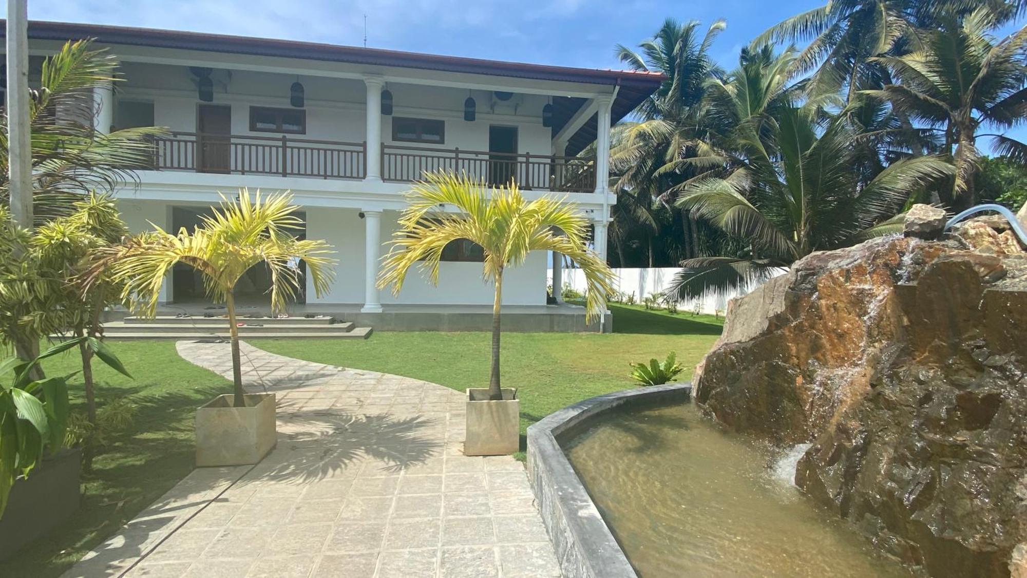 Sea Star Boutique Hotel Hikkaduwa Extérieur photo